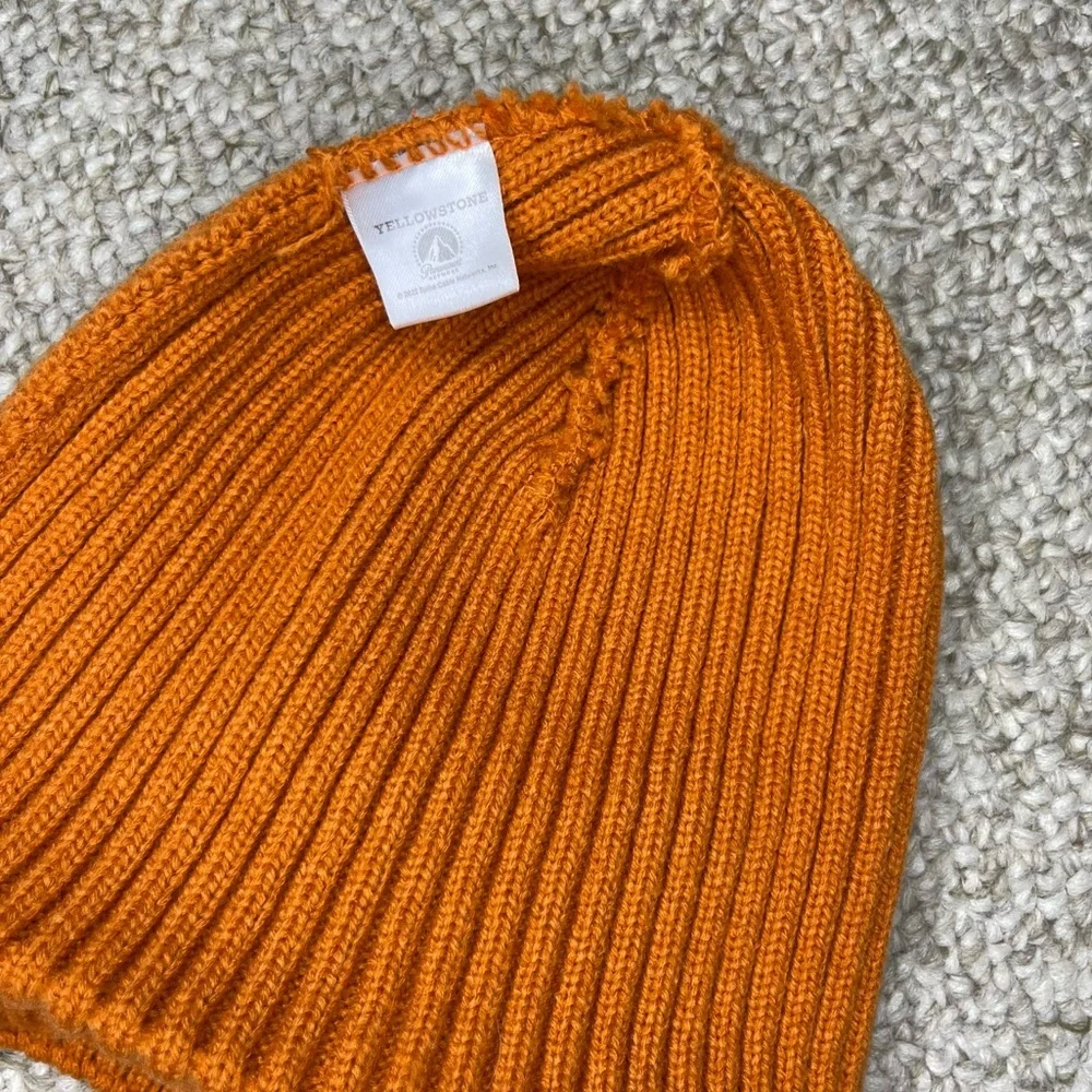 NWOT Yellowstone Dutton Ranch beanie hat